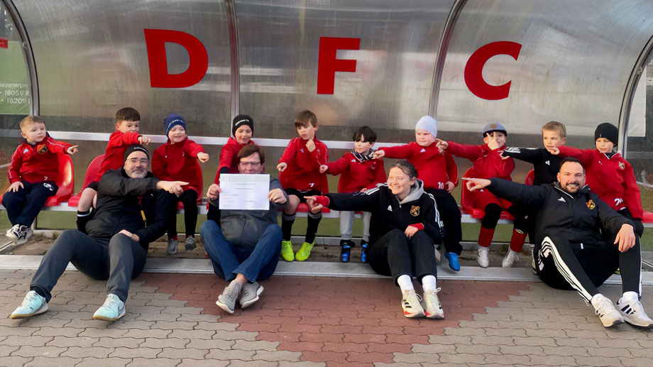 Spendenübergabe Nachwuchs Doberaner FC – Bild 2